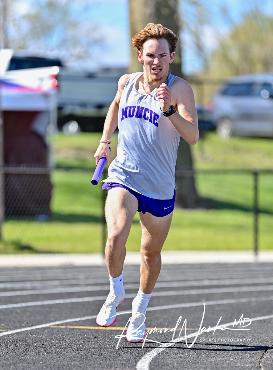 Muncie Central Bearcats Runner during the boys Class A 4 x 800m at the Muncie Central Relays

@MCHSBearcats