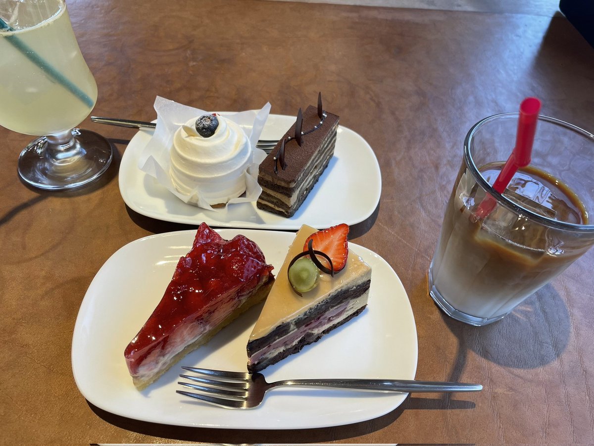 tetsu001110's tweet photo. 彼女の誕生日に広島行ってきた✌️

美味しいもの沢山食べて
幸せな時間を過ごせました！
(*˘︶˘*).｡.:*♡
もっと一緒にいたかったけど
もう少しの辛抱(*  ˊ꒳ˋ*)

改めて誕生日おめでと❤ https://t.co/M0gWtCZzsf