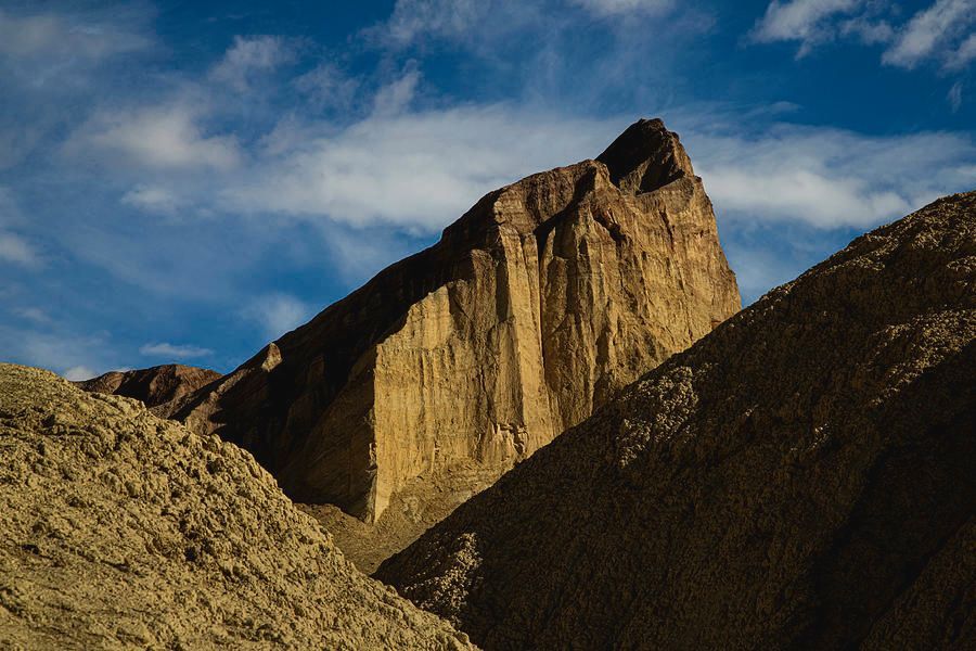 Manly Beacon from Golden Canyon - Death Valley National Park Prints and merch: buff.ly/3W7NwtO #deathvalley #deathvalleynp #twitternaturecommunity