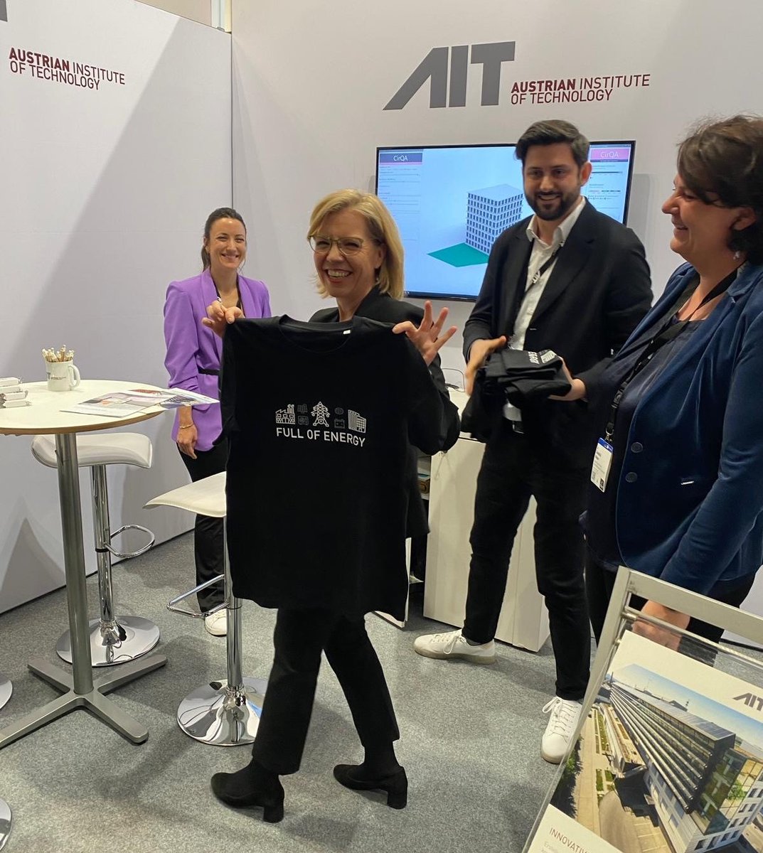 What a successful start at the Hannover Fair 2024! We were thrilled to welcome Leonore Gewessler, Minister for Climate Action, Environment, Energy, Mobility, Innovation and Technology at our booth. Visit us: Hall 11, Booth A39, Austria Pavilion. Let's shape the future together!