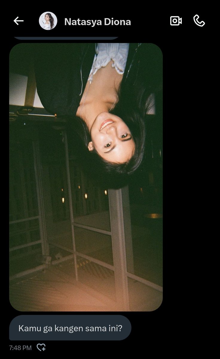 ᅠ
ᅠᅠ
Ini gak sengaja atau gimana yaa, Bu Dokter?
ᅠ
ᅠ