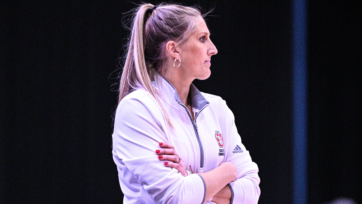 South Dakota Women’s Basketball tweet media