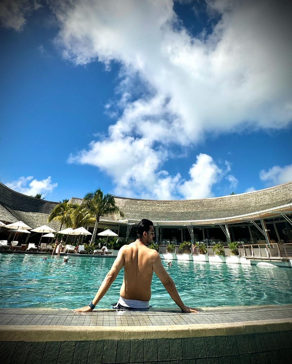 Hottie 😎😎🔥🔥 @Thearjunbijlani 
#ArjunBijlani #Arjuners #MauritiusDiaries