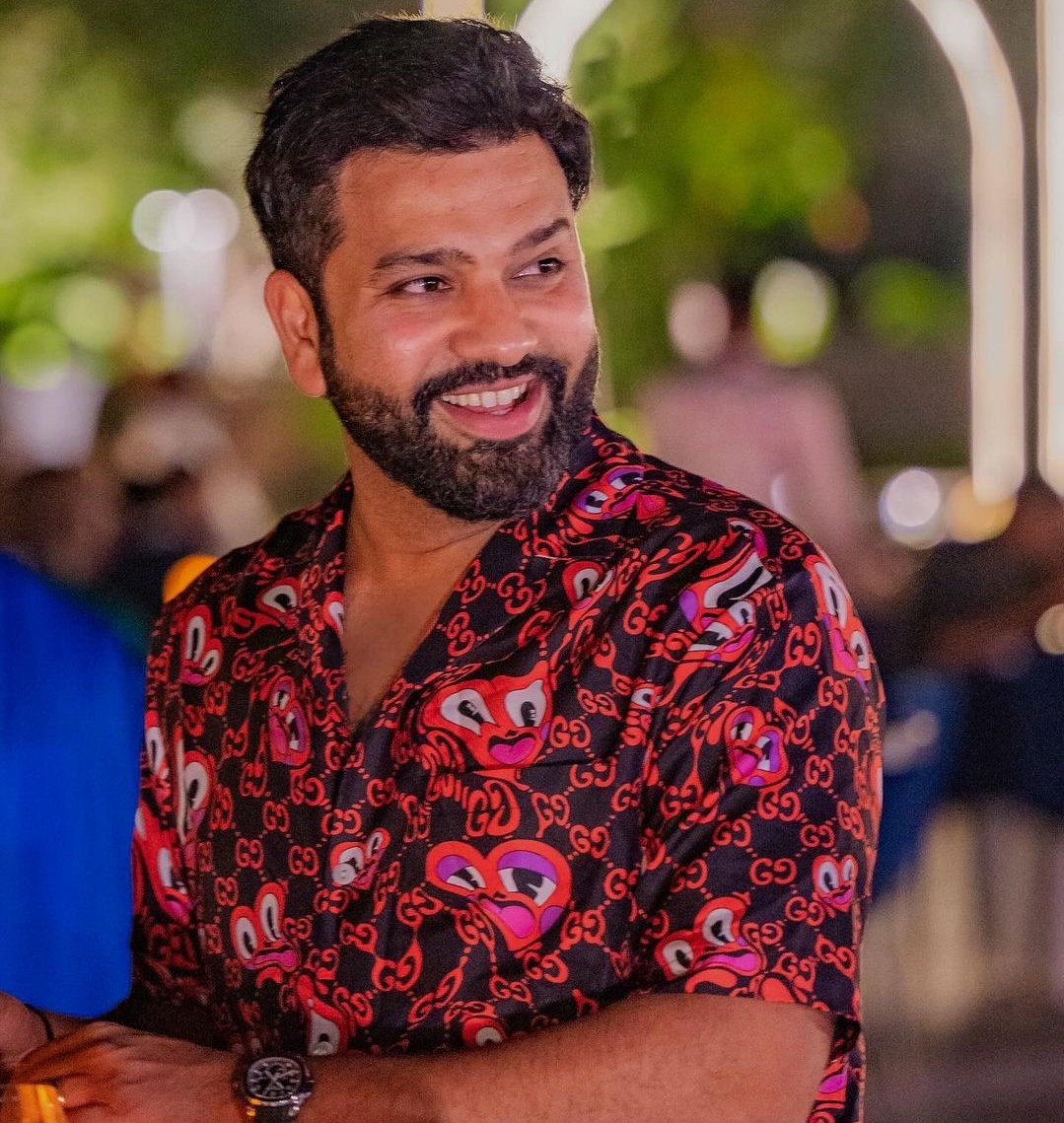 Rohit Sharma in stylish look. 🔥