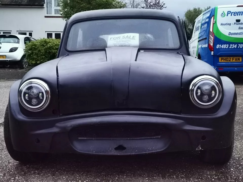 UKProjectCars's tweet photo. Ad:  Standard Eight hot rod project
On eBay here -->> https://t.co/ExRXfHNnvs

 #HotRodProject #ClassicCarRestoration #CustomCarCulture #CarEnthusiast #ClassicCarCommunity #HotRodLife https://t.co/gmWEkuEz1u