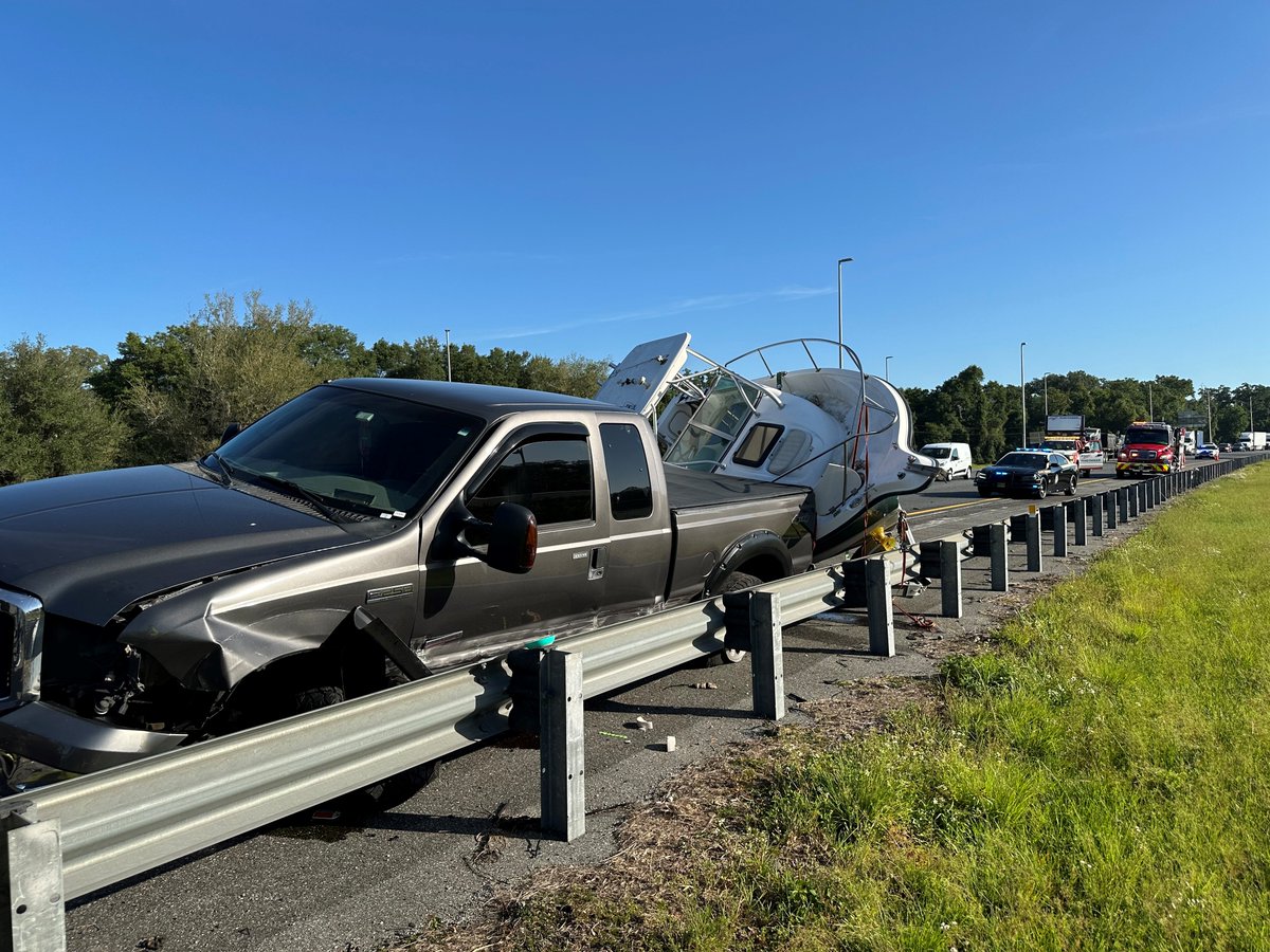 #Sumter - Inside lane closed on SB I-75 at the 308 marker after a F250 towing a boat crashed with no injuries listed. Use caution in the area.