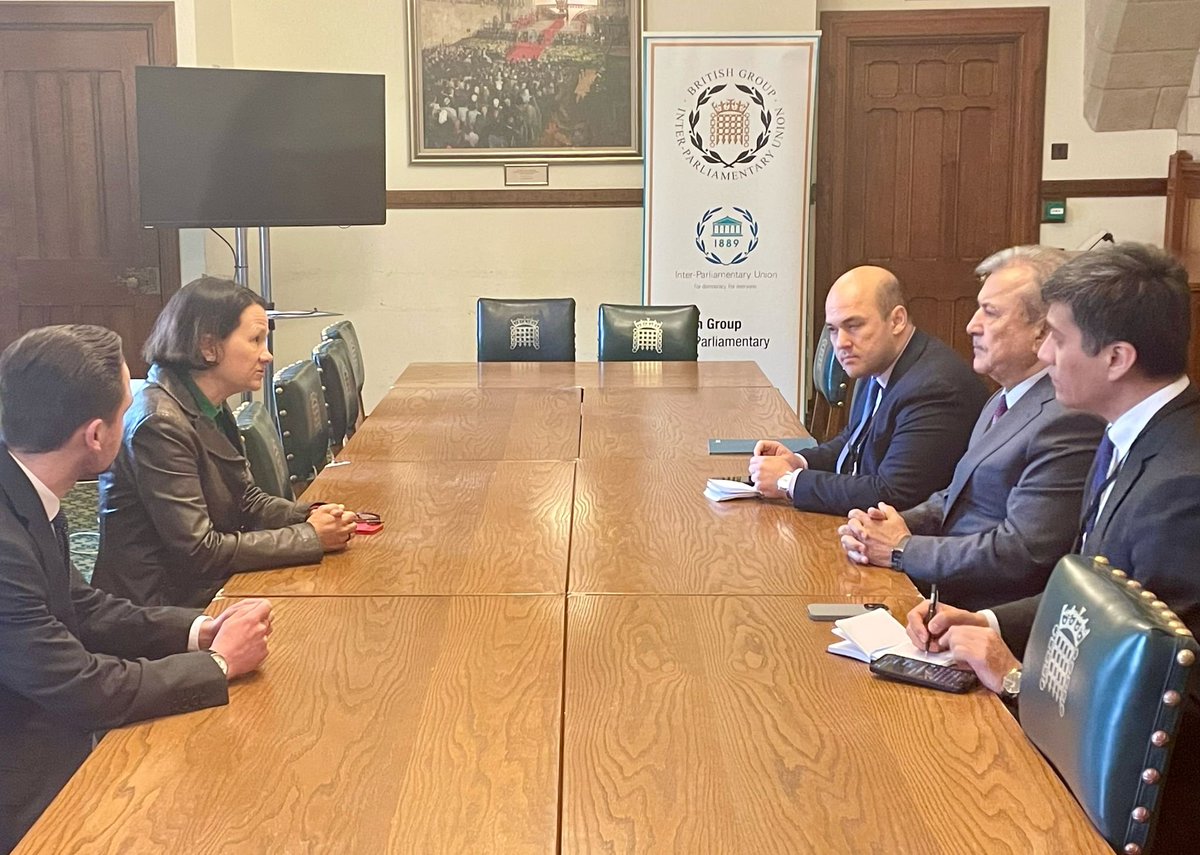 My pleasure to meet the Deputy Speaker of Uzbekistan Mr Safoev with the @BGIPU. As I noted on my visit to Uzbekistan last year, central Asia is an area of growing importance & it is vital that we engage with our partners to work together on shared challenges & opportunities 🇺🇿🇬🇧