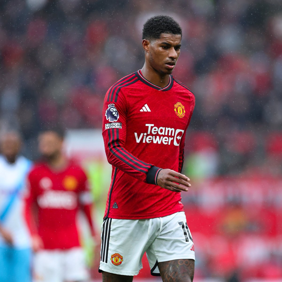 🗣️ Marco Van Basten: “I saw Rashford play against Coventry. What was this guy doing? It was an unbelievable sight. Didn't make any runs, didn't try anything on the ball, passing every ball he received straight back. He looks like he is playing indoor football with his buddies.”