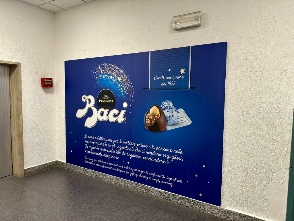 MedieChelli's tweet photo. Piccola sorpresa riservata ai nostri ragazzi questa mattina: visita alla “Fabbrica del Cioccolato” Perugina!

#fabbricadelcioccato #perugina #baciperugina https://t.co/q7RtiKAibD
