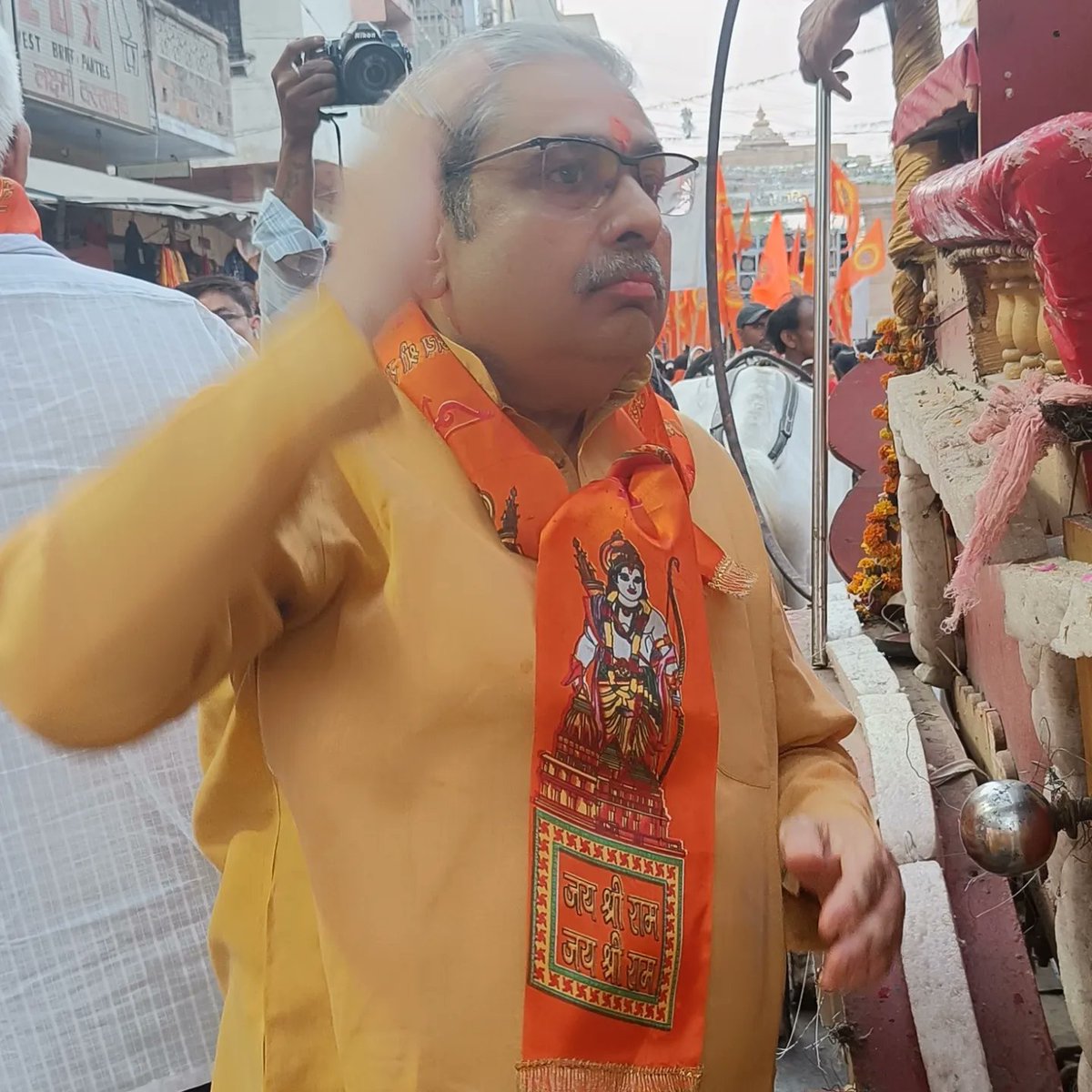 PunitVerma_1's tweet photo. श्री हनुमत जयंती पर हनुमान जी की शोभा यात्रा बरगद घाट मीरापुर से प्रारंभ हुई।
हनुमान मंदिर मीरापुर पर यात्रा का स्वागत और आरती पूजन करने का सुअवसर प्राप्त हुआ https://t.co/R5akzfLOfS