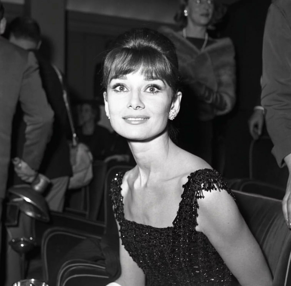 Audrey Hepburn photographed by Elio Sorci at the Cinema Fiammetta in Rome for the premiere of Breakfast at Tiffany’s 1961