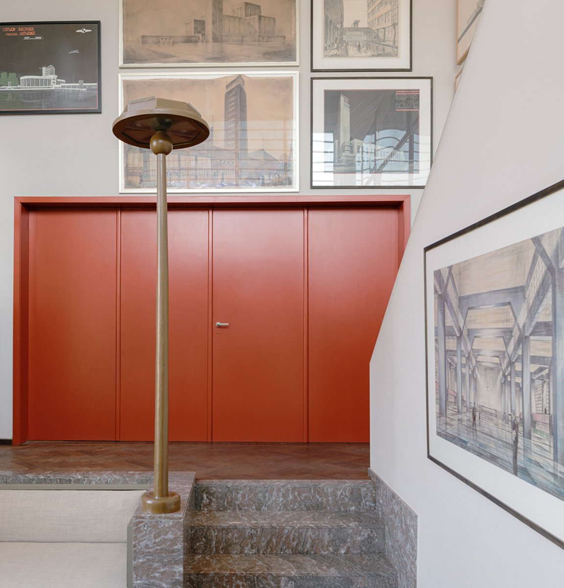 Designed in 1935, step into the kaleidoscopic world of Jozef Schellekens’ home in Belgium, a symphony of timeless tradition and architectural innovation. Jozef Schellekens House Trustees: Architects in Motion