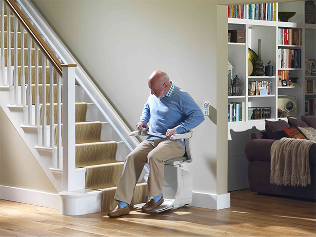 🙌🏻👏🏻 Our handicap stair lifts make life easier for those with mobility challenges. #StairLifts #Accessibility #MobilitySolutions