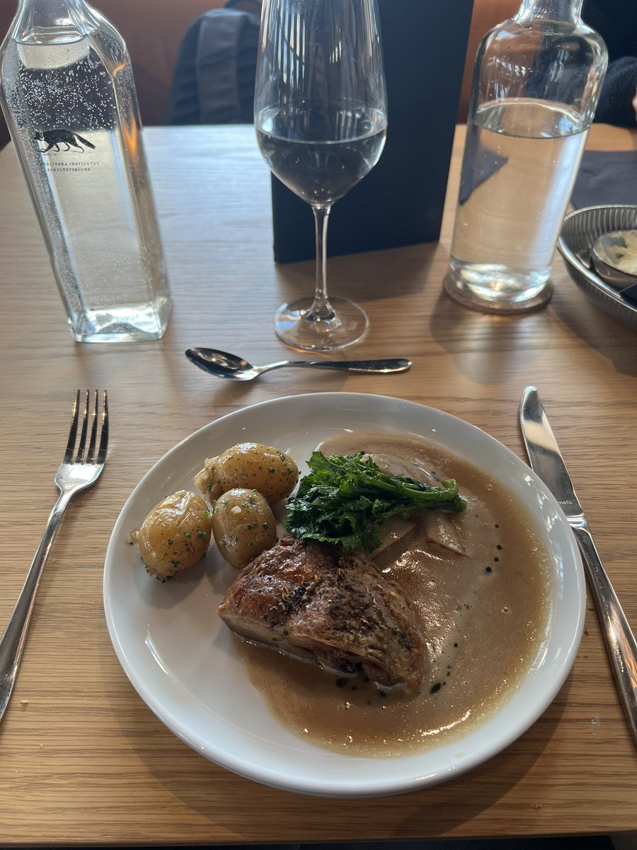 Edmund Loh Lab (@labloh) on Twitter photo It was such a pleasure to host Carmen Buchrieser <a href="/cbuch2/">Carmen Buchrieser</a> from Institut Pasteur <a href="/institutpasteur/">Institut Pasteur, since 1887</a> to Karolinska today for the Karolinska Infection Biology Network seminar today. π§¬π¦ <a href="/LabLoh/">Edmund Loh Lab</a> <a href="/MTC_KI/">@MTC_KI</a> <a href="/karolinskainst/">Karolinska Institutet</a> <a href="/BHN_Lab/">Henriques-Normark lab</a> It was such a pleasure to host Carmen Buchrieser <a href="/cbuch2/">Carmen Buchrieser</a> from Institut Pasteur <a href="/institutpasteur/">Institut Pasteur, since 1887</a> to Karolinska today for the Karolinska Infection Biology Network seminar today. π§¬π¦ <a href="/LabLoh/">Edmund Loh Lab</a> <a href="/MTC_KI/">@MTC_KI</a> <a href="/karolinskainst/">Karolinska Institutet</a> <a href="/BHN_Lab/">Henriques-Normark lab</a>