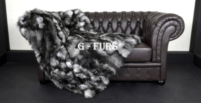 #realfur #sale #luxuryfur #luxurylifestyles #luxuryfashion #springsales #winter #furblanket #realfur #fur #furfashion #giftideas #glamhomedecor #homedecor #interiordesign,etsy.me/3xGX1pV