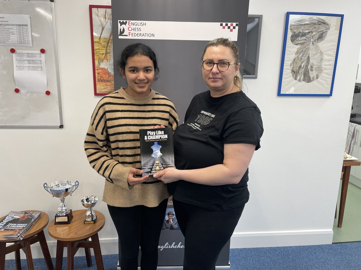 Our May pages are at the printer! Lots on #FIDECandidates, including detailed analysis from @TelegraphChess. Also a report on the Menchik Memorial, from where we see @AgaMilewska123 presenting Anusha Subramanian with her prize (photo: Tao Bhokanandh of @ChessAndBridge). #chess