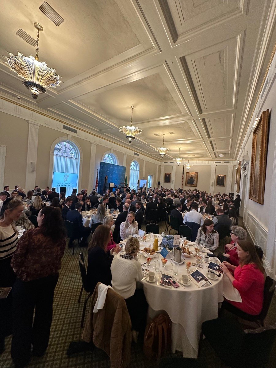 The Irish American Partnership, honoring Paul Geaney at their Business Leaders Breakfast in NYC. Big thanks to Women with Ambition for inviting us to join your powerhouse table of female leaders! 

#femaleleaders #womeninleadership #IAP #irishinnyc