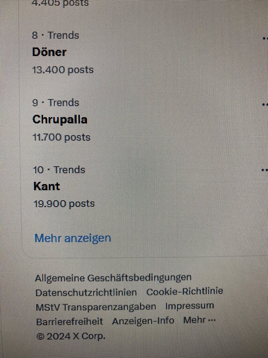 c_odoj's tweet photo. Deutschland in a nutshell #döner #chupalla #kant https://t.co/BYDr9i04vK