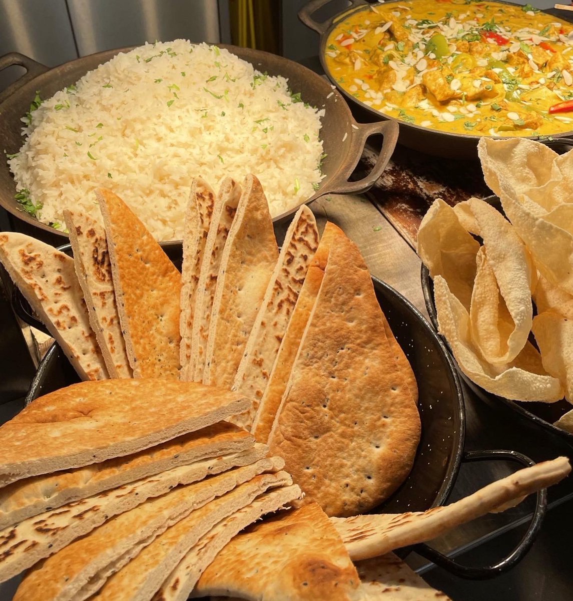 BaxterStorey Ireland (@baxterstoreyire) on Twitter photo We β€οΈ global cuisine!
Check out this Indian inspired spread by chef <a href="/lee_boatman1/">Lee Boatman</a> and team, simply delicious.
#hospitality #fuelyourindividuality #indianfood #globalcuisinestheme #fresh #homemade We β€οΈ global cuisine!
Check out this Indian inspired spread by chef <a href="/lee_boatman1/">Lee Boatman</a> and team, simply delicious.
#hospitality #fuelyourindividuality #indianfood #globalcuisinestheme #fresh #homemade