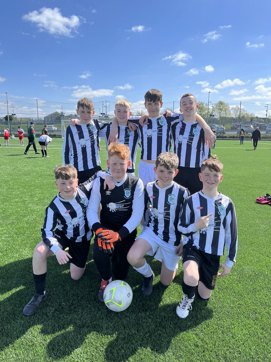Big congratulations to our soccer team today who won the Kildare County FAI 5 aside blitz in Newbridge. The boys represented the school so well and are now through to the Mid-Leinster Finals. Maith sibh. 🏆 ⚽️