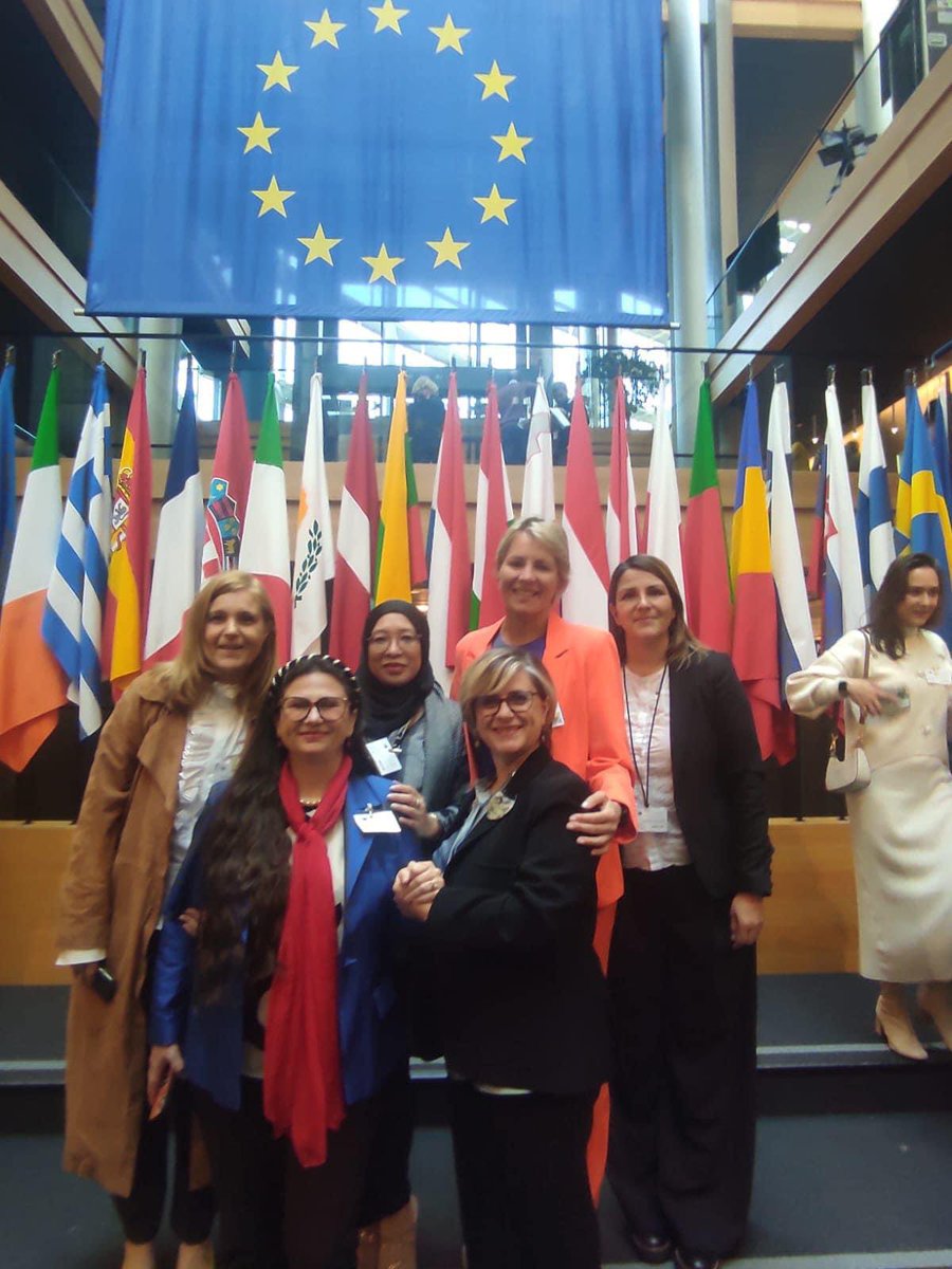 #G100 Network in the European Parliament #Strasbourg . The capacity to bring a different perspective on #women #influence by exploring collaborations with #institutions . A milestone for our Network …. A milestone for our spirit 💯💯💯💯💯💯❤️❤️❤️💖💖💖 Thank you All!!!
