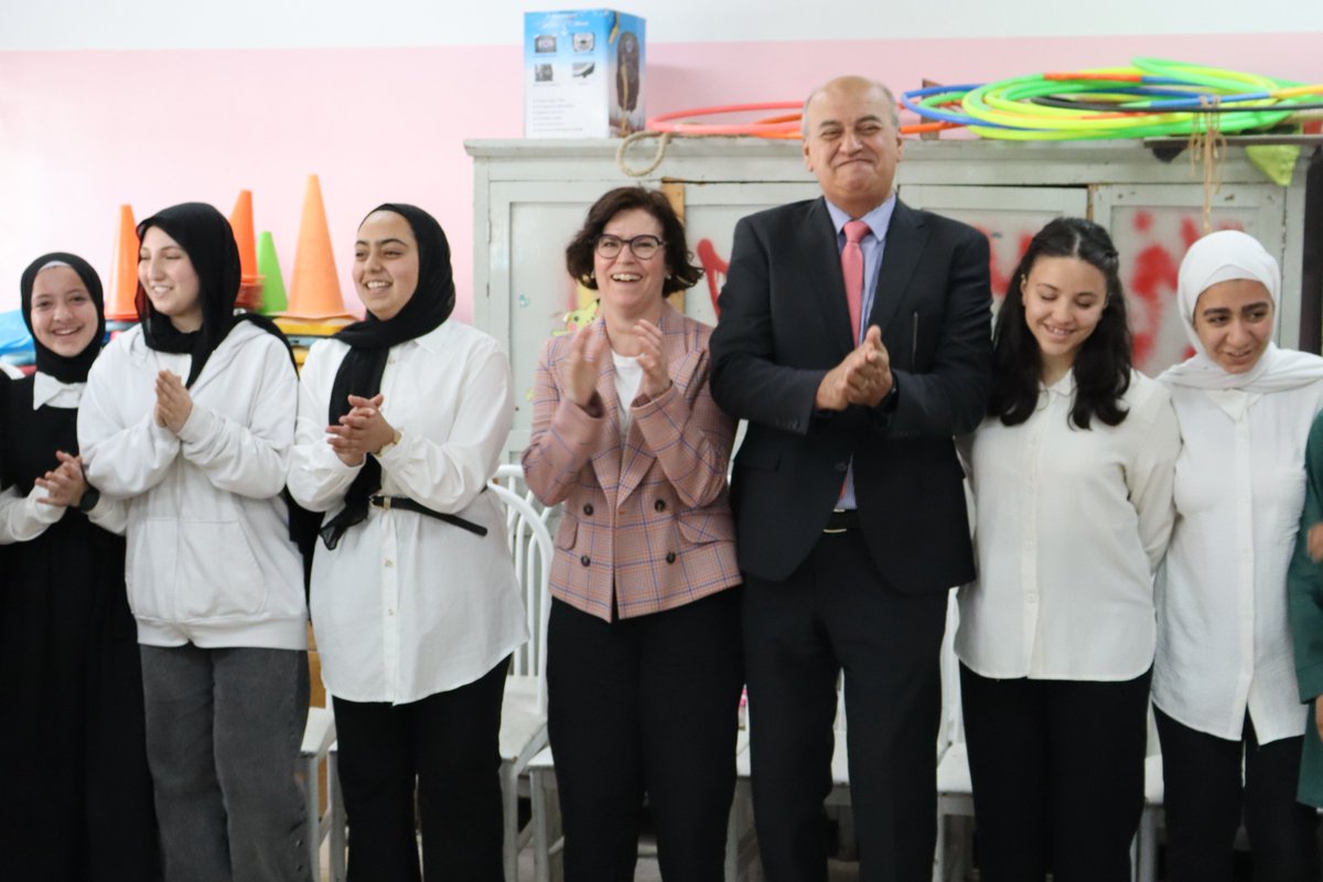 Heartfelt thanks to the @SweMFA for their visit to @UNRWA's Nuzha School. Experiencing our essential services, inclusive education for students with special needs & mental health care provided to #PalestineRefugees. 🙏🇸🇪 #UNRWAWorks