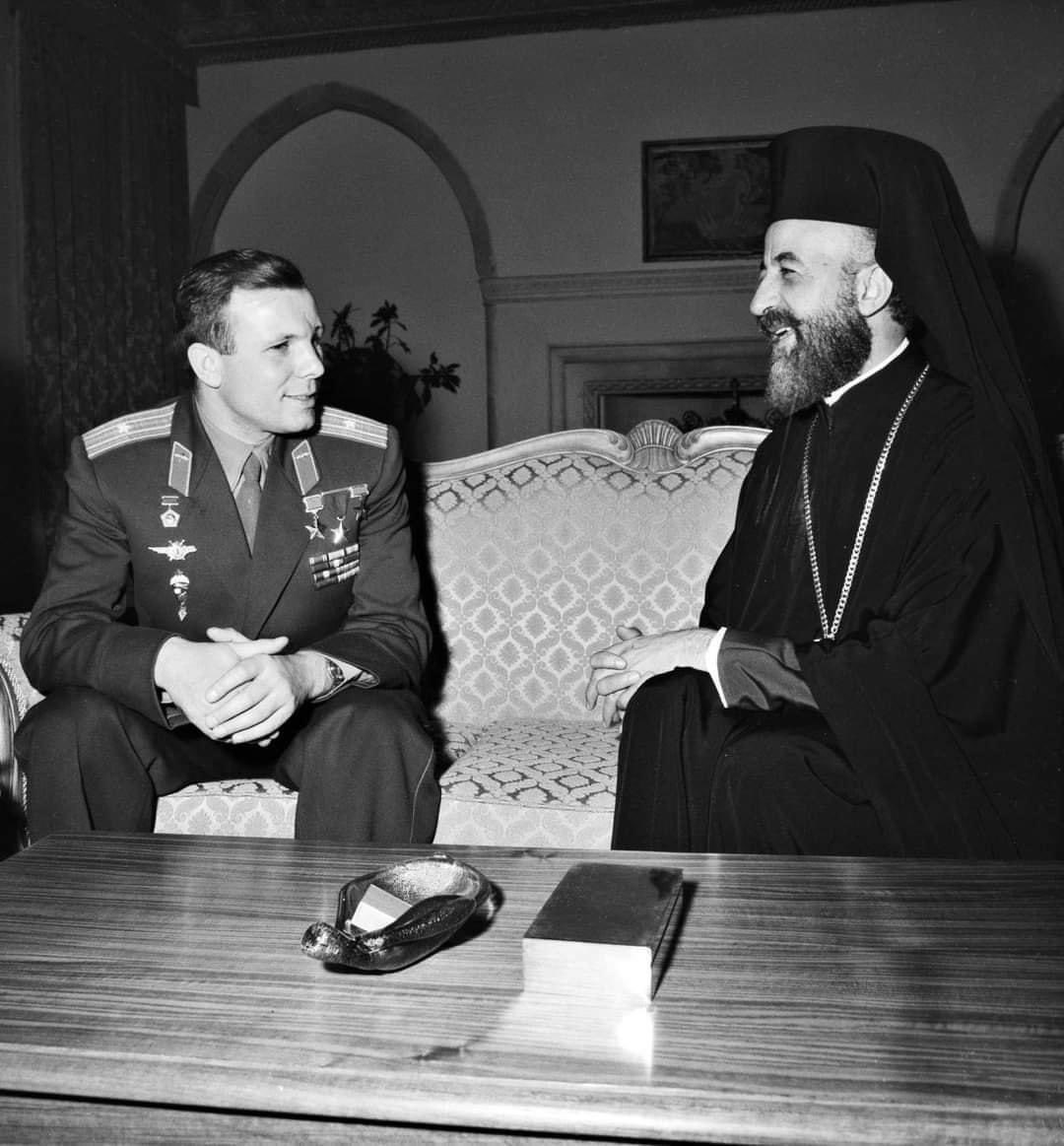 First cosmonaut #YuriGagarin and archbishop Makarios III, Cyprus, 1962.