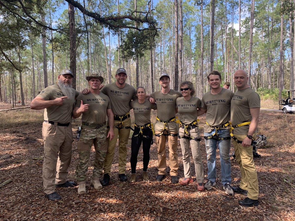 A small but mighty group of contestants on Surviving Mann Season 3 & they are 🔥 We can’t wait for you to see this epic new season with @DonUSFrogMann & @mikeaglover1!

Follow us @AmericanStorie3 for more premiere details & more!

#survivingmann #militarytraining