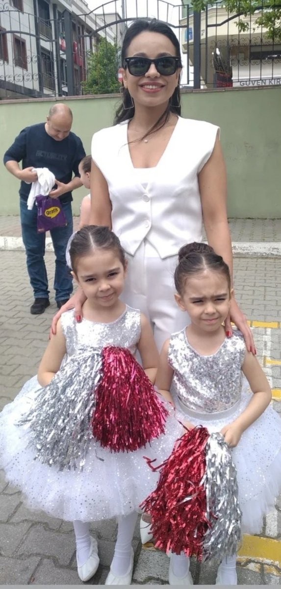 Biz en güzel haliyle kutladık
#23NisanCocukBayrami