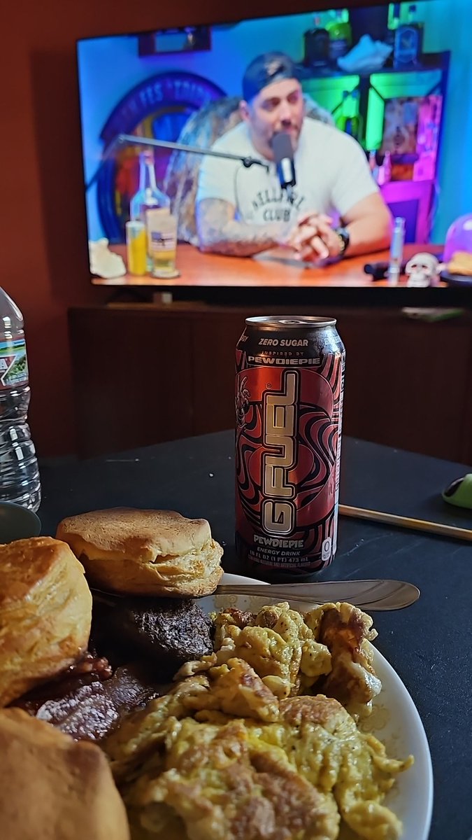 R3DN3K1983's tweet photo. Good morning people! Eggs bacon and sausage biscuits with @GFuelEnergy PewDiePie. While I watch some @timeforpieshow this fine morning . Have a wonderful day everyone! #gfuel #breakfast #Food #timeforpieshow #timeforpie #BlueCollar #welder https://t.co/FiHqxqPUda