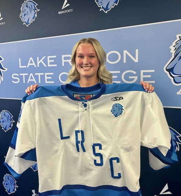 LRSCWHky's tweet image. "LRSC women's hockey welcoming Arianna (Anna) Haraseth, from Langdon ND, to the roster for the 24-25 season. She is a great example of wonderful character, speed, aggressiveness, and hockey IQ to match."