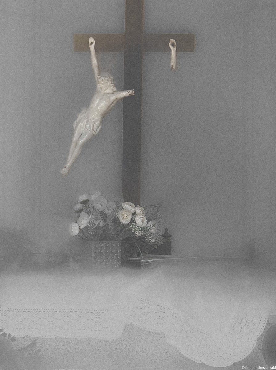 ZAArraki's tweet image. [A MUNDO CONDITO]
#mobilogyquestioningtheusual 
#codeispoetry 
#lookingformagic 
#zinebandressarraki