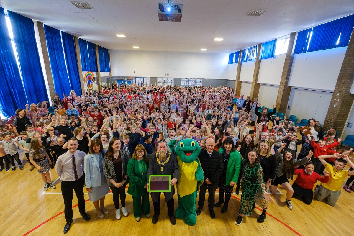 EastAyrshire's tweet photo. Onthank Primary School has been awarded ‘SEL Worldwide Model School’ status by @BarnardosScot , which has come about after they successfully integrated the ‘PATHS Programme for Schools (UK Version)’ within everyday life. Read more online https://t.co/EFgdKk0hwZ https://t.co/SvLY14UM4V