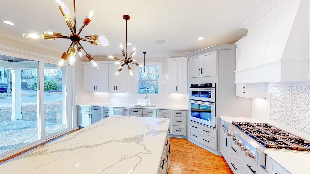 Cue the ooh's and aah's! 😍 This bright and spacious custom kitchen is one of our favorites. 

Are you interested in building your own dream kitchen? Contact us at Info@UBSolutions.org. 

#UrbanBuildingSolutions #CustomBuilds #CustomHomes #RaleighNC #FivePointsRaleigh #ITBRaleigh