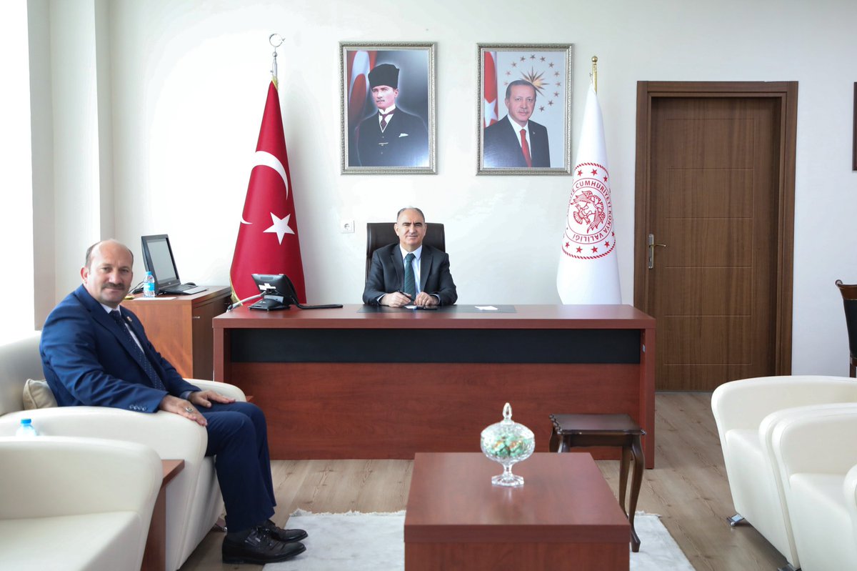 Sarayönü Belediye Başkanı Necati Koç ile ilçemize yapılması planlanan çalışmaları değerlendirdik.