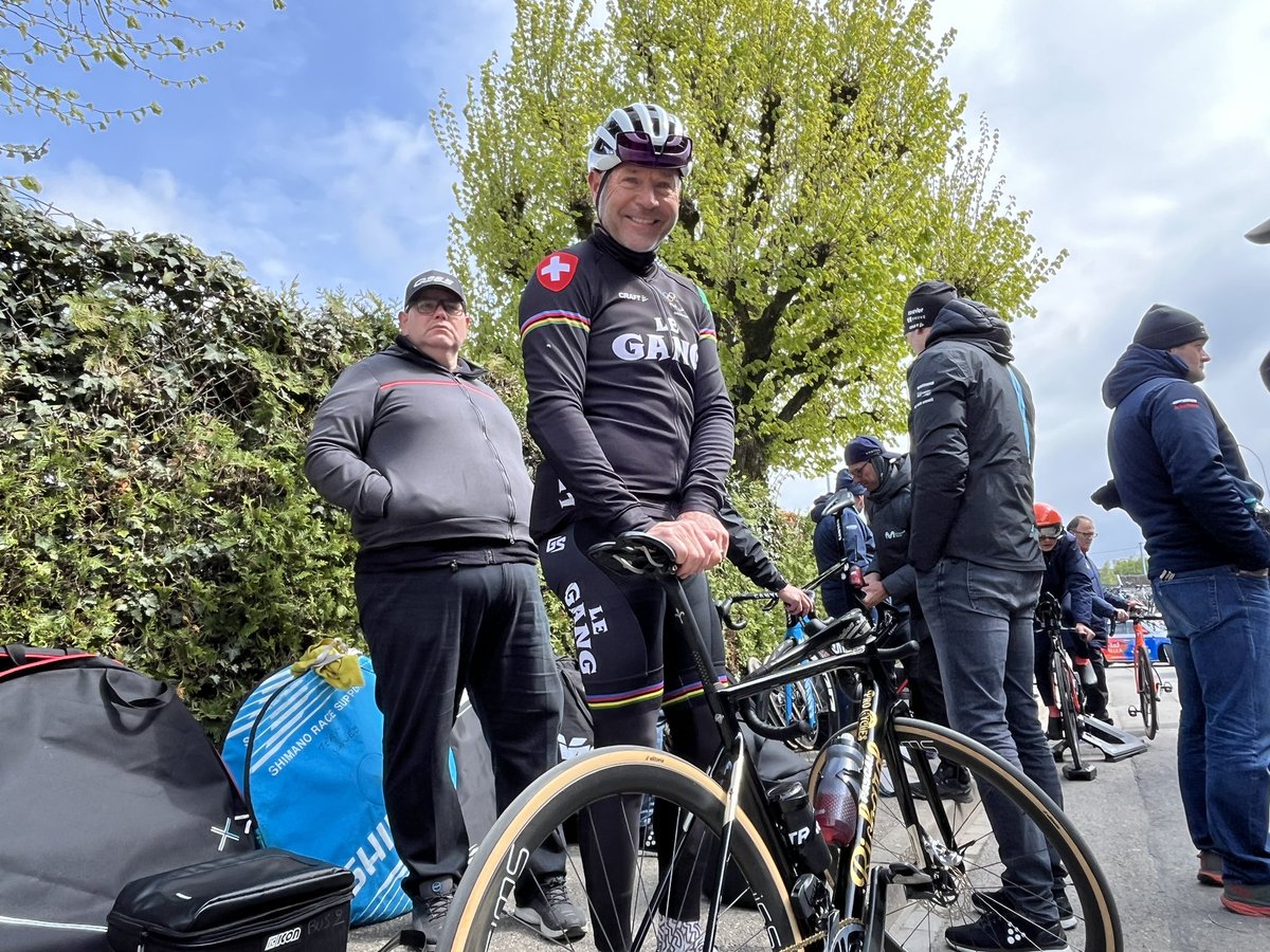 TourDeRomandie's tweet photo. Pascal Richard à l’arrivée du prologue de Payerne en 3’25’’
Un super temps pour un sexagénaire !
#TDR #tdr2024 #tdrnonstop #pascalrichard https://t.co/nHVokGh1Sa