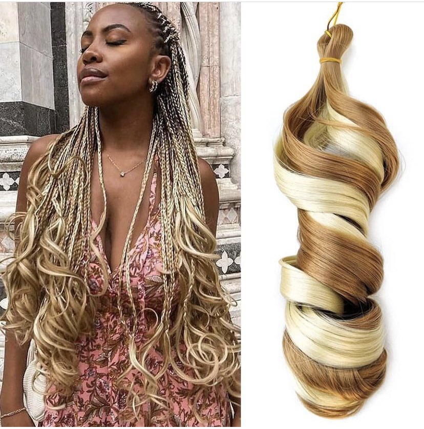 strandsbyvee's tweet photo. French curls: the secret to breathtaking braided styles. ๐โโ๏ธ๐
Explore our collection for hair that speaks volumes! ๐บ #BraidBeauty
Price: 48gh
Inches: 22โ& 24โ https://t.co/32o0yCuY0D