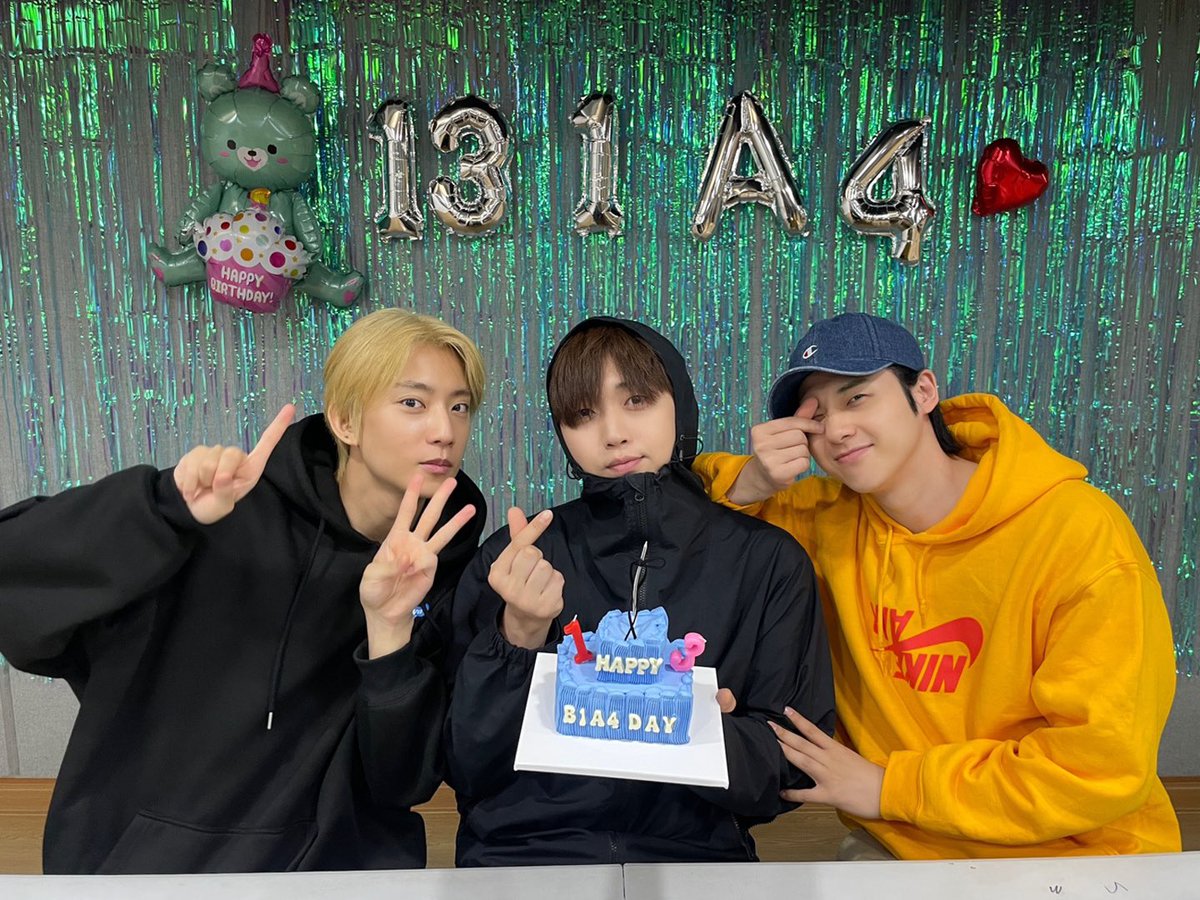 B1A4 tweet media