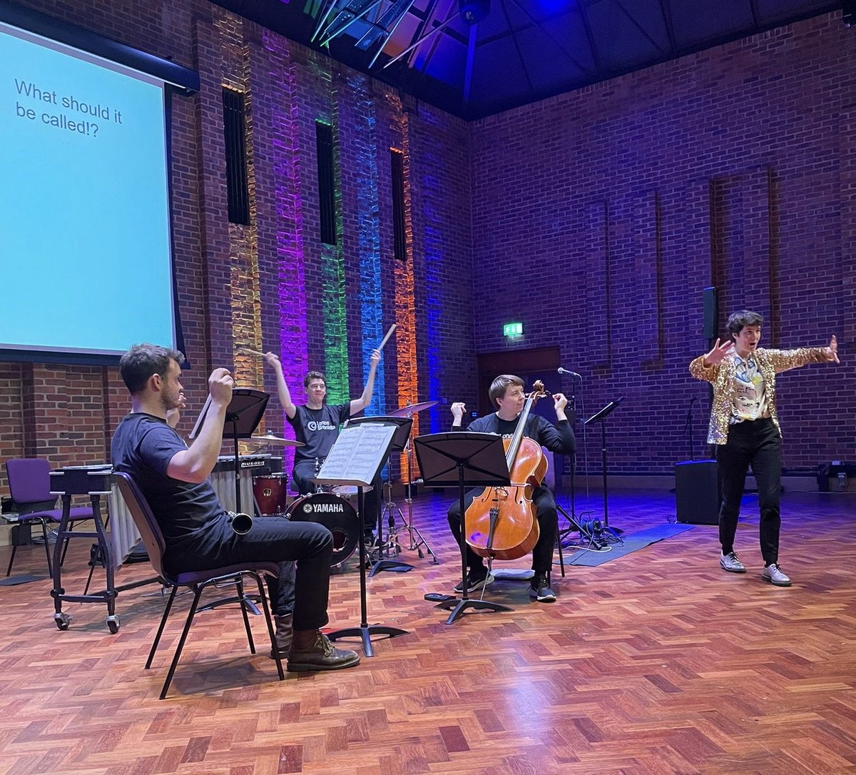 I had an absolute blast presenting this @Ldn_Sinfonietta schools concert @TurnerSims. We visited primary schools in Southampton and developed pieces which were premiered brilliantly by @matthewwilsher, Abby Lorimier and Olly Lowe alongside some other cracking repertoire.