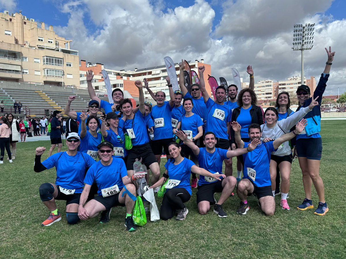 GVAsaludelche's tweet photo. 📌 📸📹  Profesionales del departamento de salud #Elche-Hospital General participaron el pasado 21 de abril en la carrera solidaria "Corre por tu empresa" y disfrutaron de una jornada lúdica en la que se fomentó el trabajo en equipo, además de contribuir con Cáritas.   👏🏼👏🏼 https://t.co/8t6VqsM5Xz