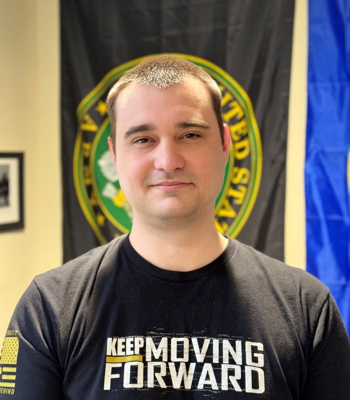 Congratulations to United States Army Veteran Jake Proctor! He’s a Communication Studies major who will be helping fellow Student Veterans on campus as OCC’s representative in SUNY’s new Veterans Enrollment and Support Internship Program 🔗 sunyocc.edu/news/new-suny-…