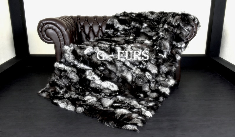 #realfur #sale #luxuryfur #luxurylifestyles #luxuryfashion #springsales #winter #furblanket #realfur #fur #furfashion #giftideas #glamhomedecor #homedecor #interiordesign,etsy.me/497r72S