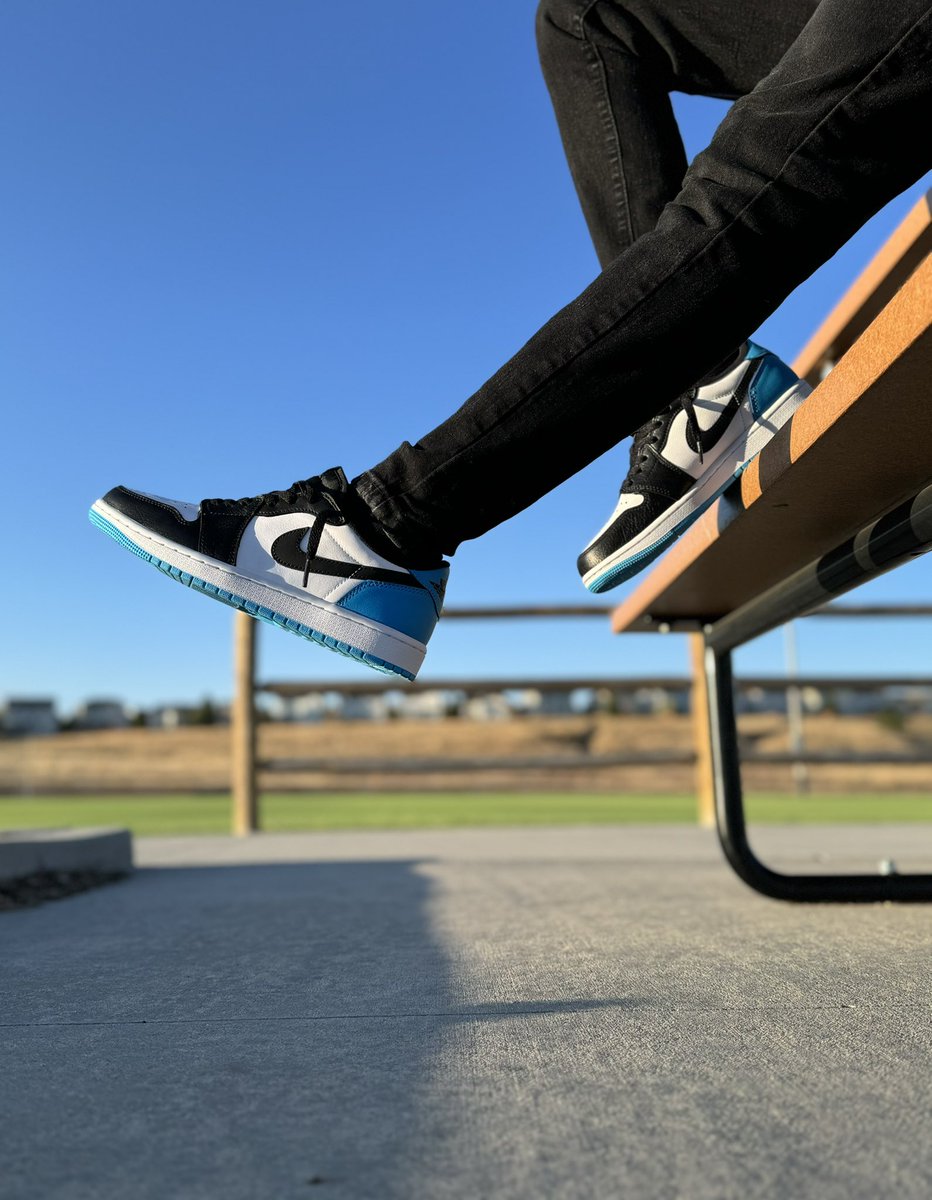 Some UnDS for today! 
#LMHeatChronicles®️ 
#ASongOfIceAndFire❄️🔥 | #KOTD 
#MileHigh🏔️ | #JTsSignatureShot📸 
#SnkrsLiveHeatingUp