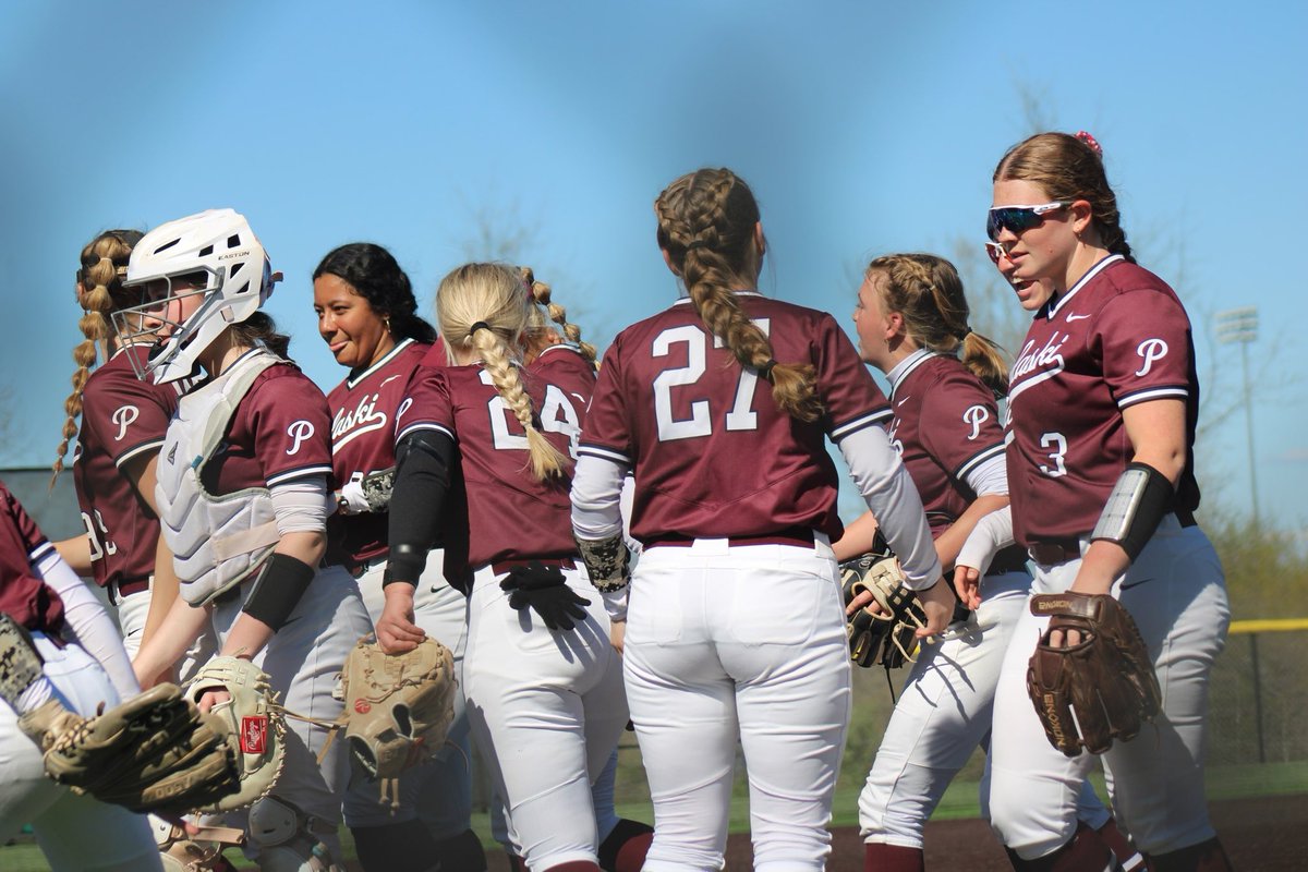 🥎‼️Game Day ‼️🥎 Your Lady Maroons will be playing the Lady Jumpers this afternoon @ 6pm at the briarpatch! It’s going to be a great day for some softball, we’d love to see you there!