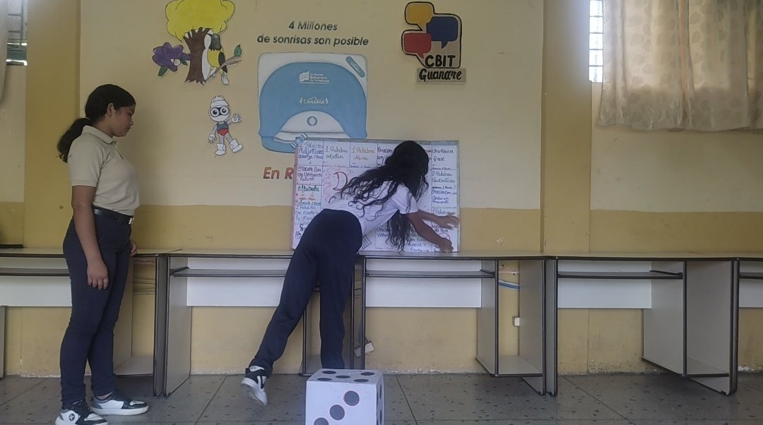 Cbitguanare's tweet photo. Reto de Lenguaje e Idiomas: Duelo al Conocimiento por los estudiantes de 5to año de nuestra Escuela Técnica Guanare @Fundabit_ @fundabitpor https://t.co/AX8nMRMwsi