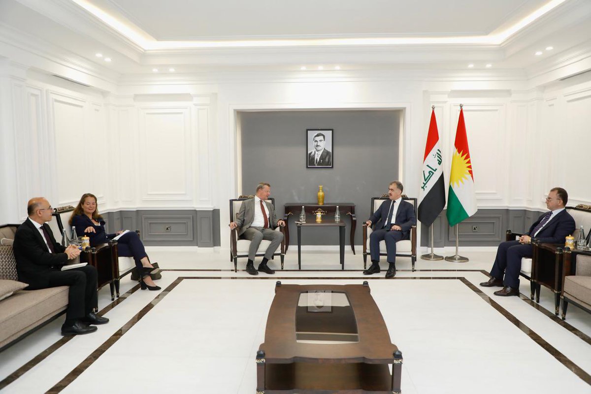 Received CG Klaus Streicher of @GermanyInKRI. We discussed the current regional dynamics, Erbil-Baghdad issues and recent high-level visits to the USA and Kurdistan Region. Highlighted the importance of strengthening bilateral relations and expressed gratitude for our friendship.