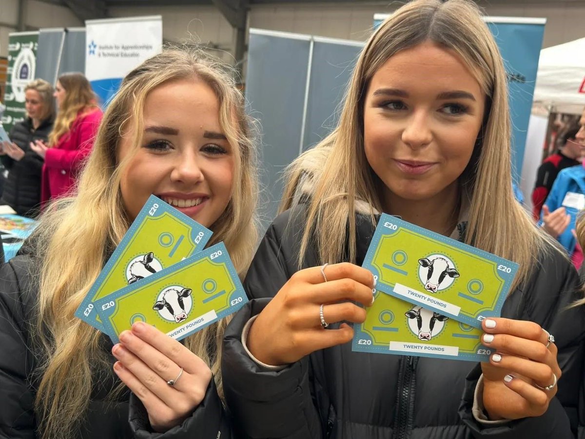 Digital_DairyC's tweet photo. Great turnout at our Think Dairy event today in #Carlisle, hosted by @H_HGroup  - lots of young people from schools across #DumfriesandGalloway and #Cumbria came to learn more about the dairy industry and the wealth of career options it offers. https://t.co/U4yheZhmCR