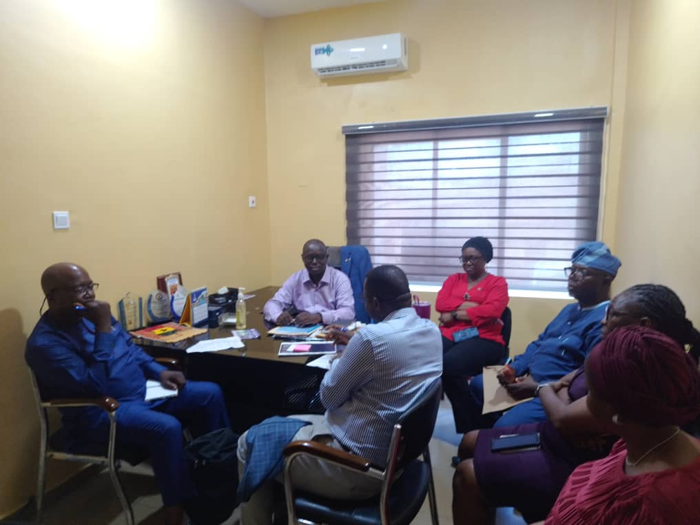 KNOWLEDGE SHARING: PRIMARY HEALTH CARE BOARD HOSTS TARABA STATE  DELEGATES

lagosstate.gov.ng/knowledge-shar…

@jidesanwoolu @drobafemihamzat @LagosPHCB @gbenga_omo @gboyegaakosile @BSaluHundeyin @Mr_JAGs 
#LASG 
#AGreaterLagosRising