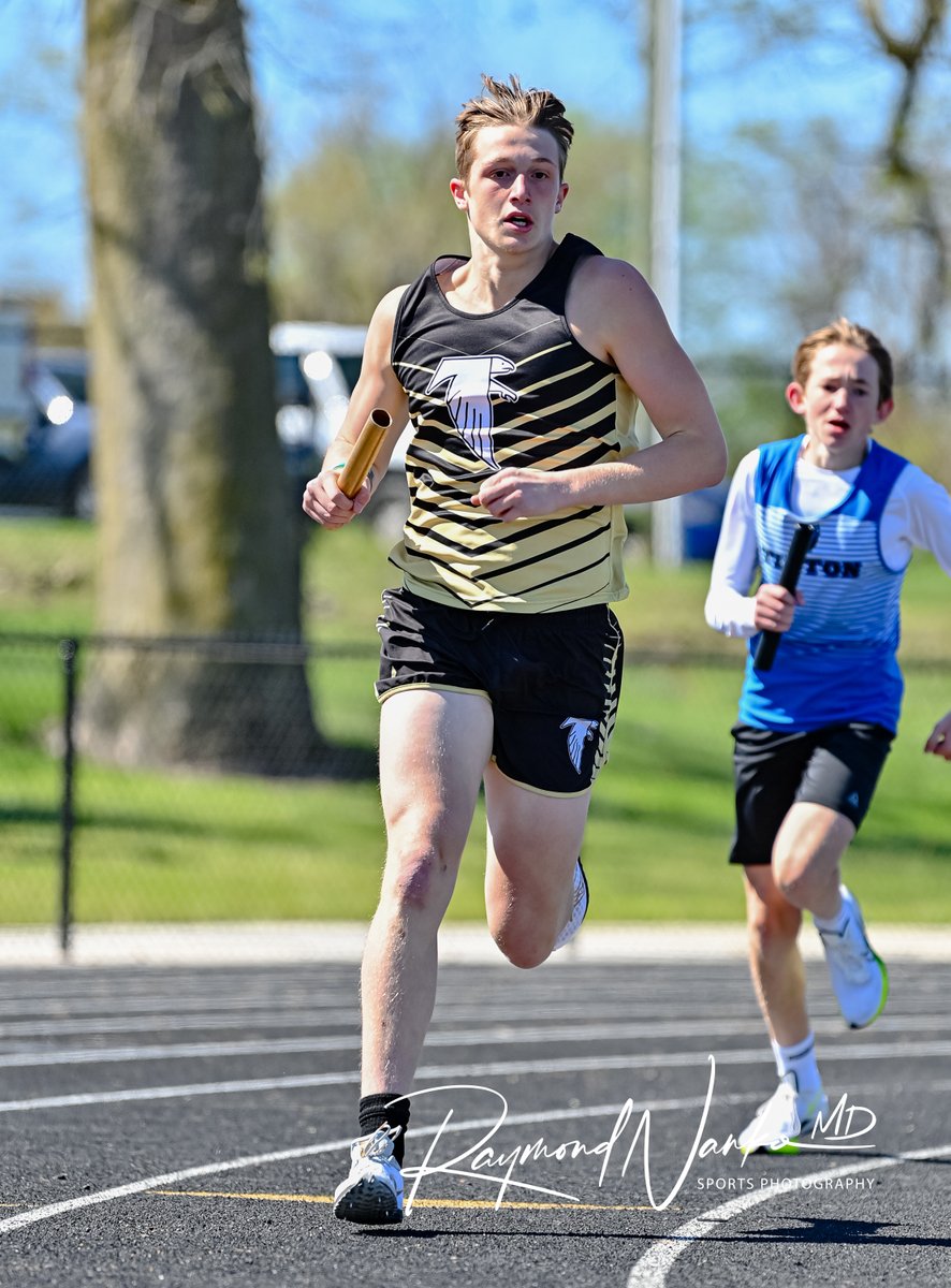 Winchester Falcons Distance Runner during the boys Class B 4 x 800m Relay at the Muncie Central Relays