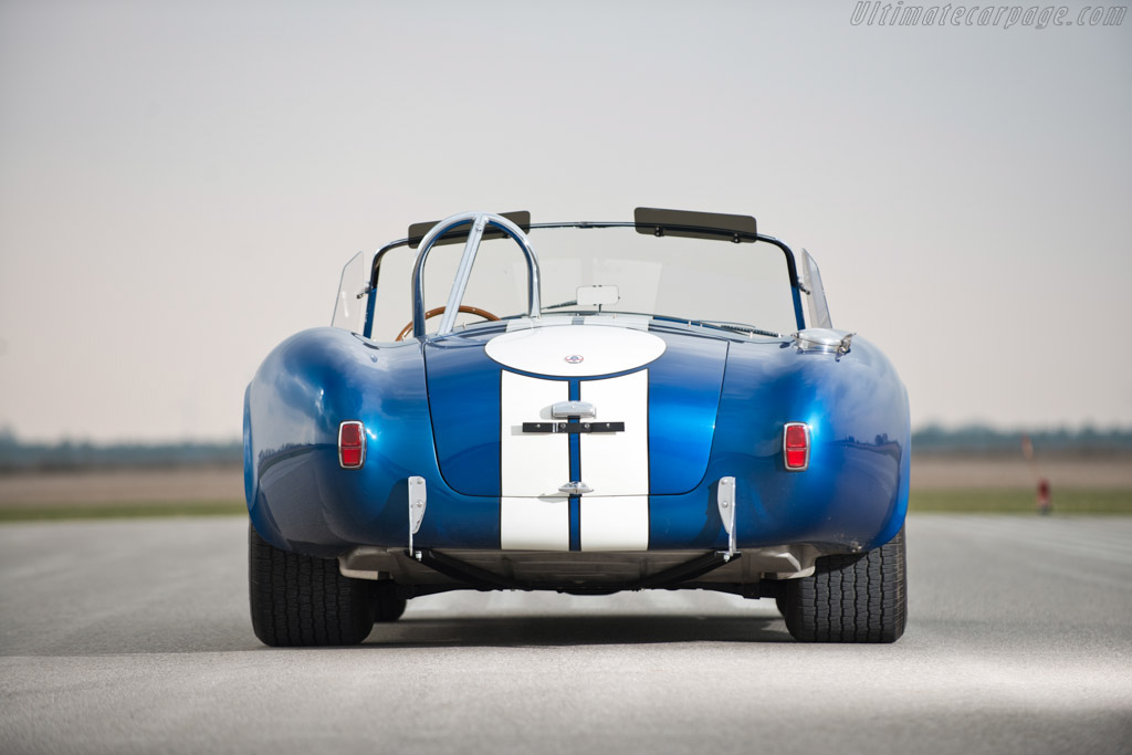 HeelTread's tweet image. #RacingStripes!

Check our @ShelbyAmerican collection on our website